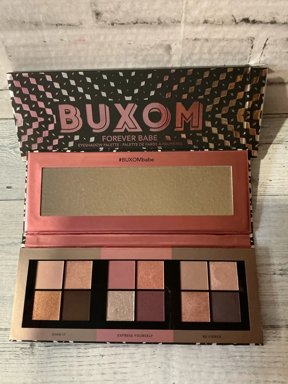 Buxom Forever Babe Eyeshadow Palette